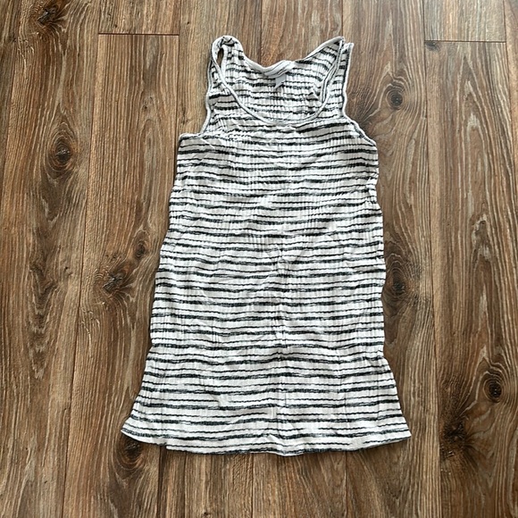 Liz Lange for Target Tops - Liz Lange for Target Maternity Tank